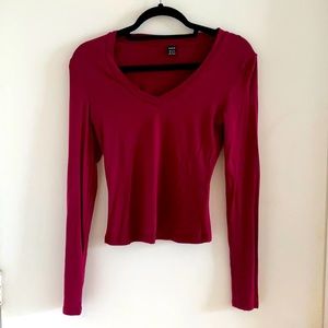 Crop top VNECK top -NEVER WORN- too small for me